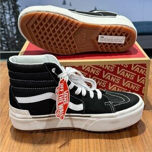 BRAND NEW Vans SK8-HI Stacked - Black/White/Gum Women’s Size 10 / Men’s size 8.5